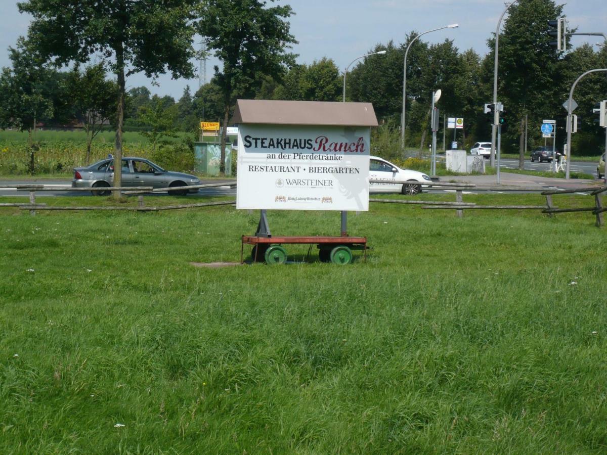 Buntevillamuenster Exteriér fotografie